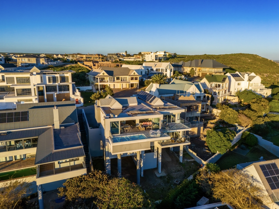 6 Bedroom Property for Sale in Myburgh Park Western Cape